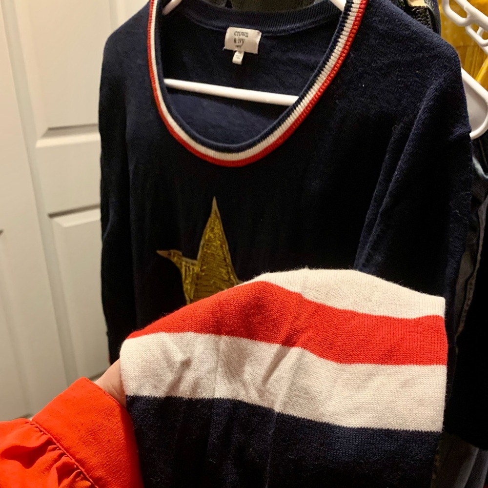 crown and ivy patriotic lightweight sweater. - Picture 3 of 10